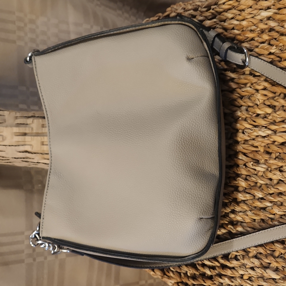 Dana Buchman Pebbled Faux Leather Crossbody (bin 5) - Picture 8 of 10